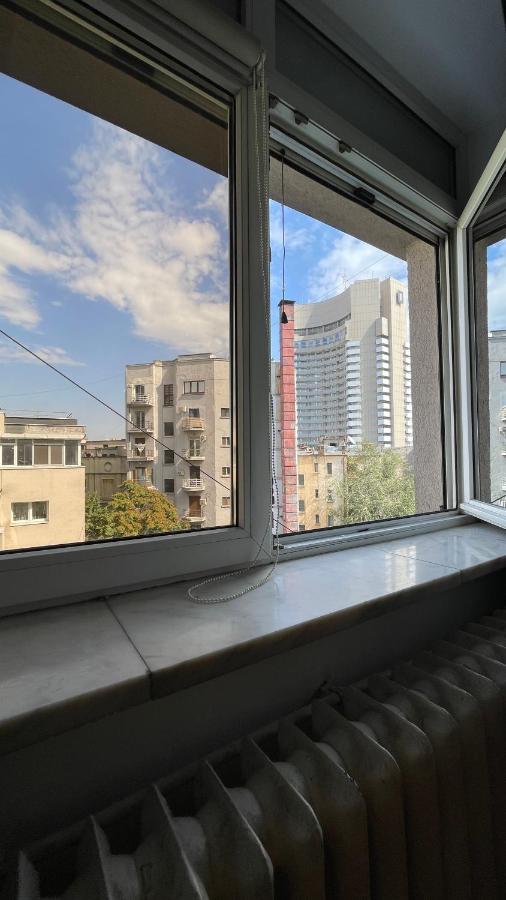 Terrace Balcony Downtown Delight Old Town Oasis City Center Universitate Square Old Town 布加勒斯特 外观 照片